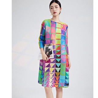 Xuyên Biên Giới Issey Miyake Xếp Ly Cao Cấp Giữa Chiều Dài Đầm Nữ Mùa Hè Rời Kích Thước Lớn Nhiều Màu Sắc Sang Trọng Trượt Tuyết