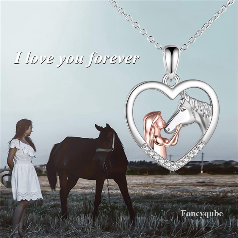 Vòng cổ Mặt Hình Ngựa Đính Đá Lấp Lánh