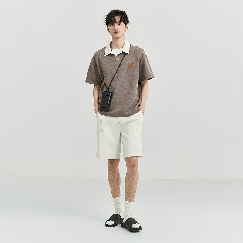 Áo Thun polo Giả Da Lộn Tay Ngắn Dáng Rộng Màu Sắc Tương Phản Cao Cấp Phong Cách Nhật Bản Cho Nam