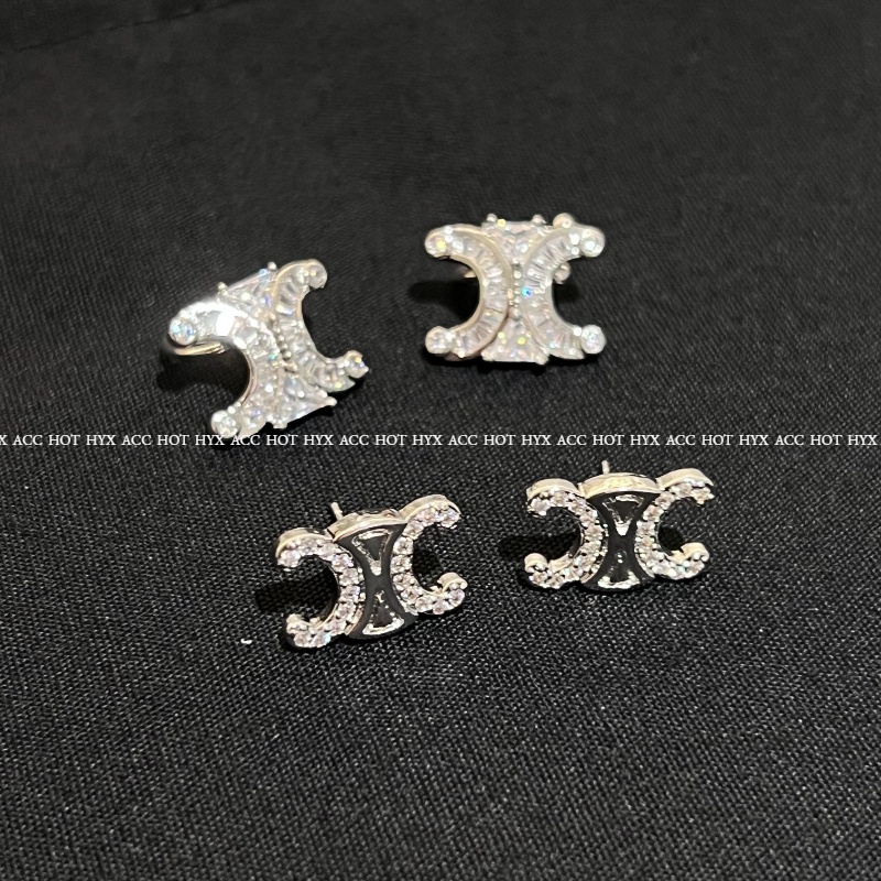 Bông Tai Chữ CáI ĐíNh Đá LấP LáNh