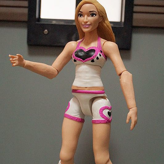 Mô Hình Búp Bê Nữ Chạy Xe Máy Wrestler 20cm Có Khớp Cử Động Được