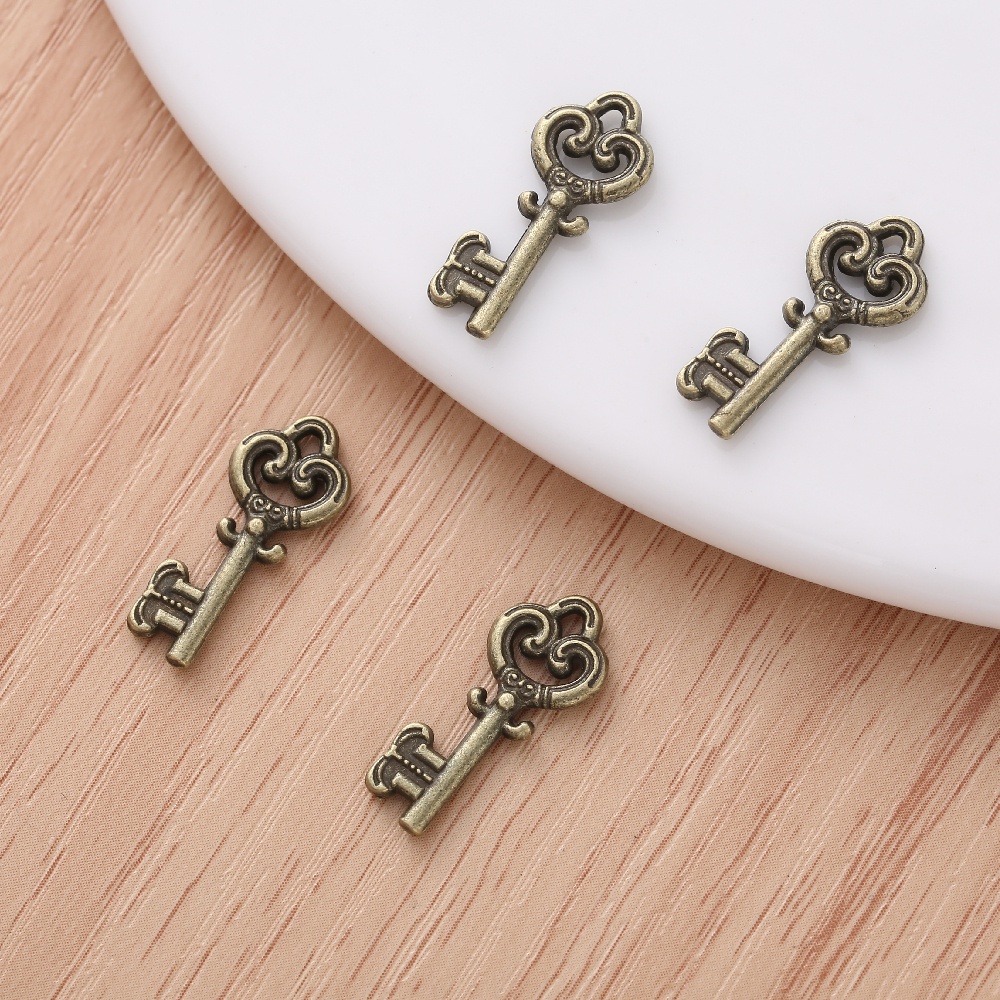 Set 30 Mặt Vòng cổ Hình Chìa Khóa Thời Trang Cho Nữ