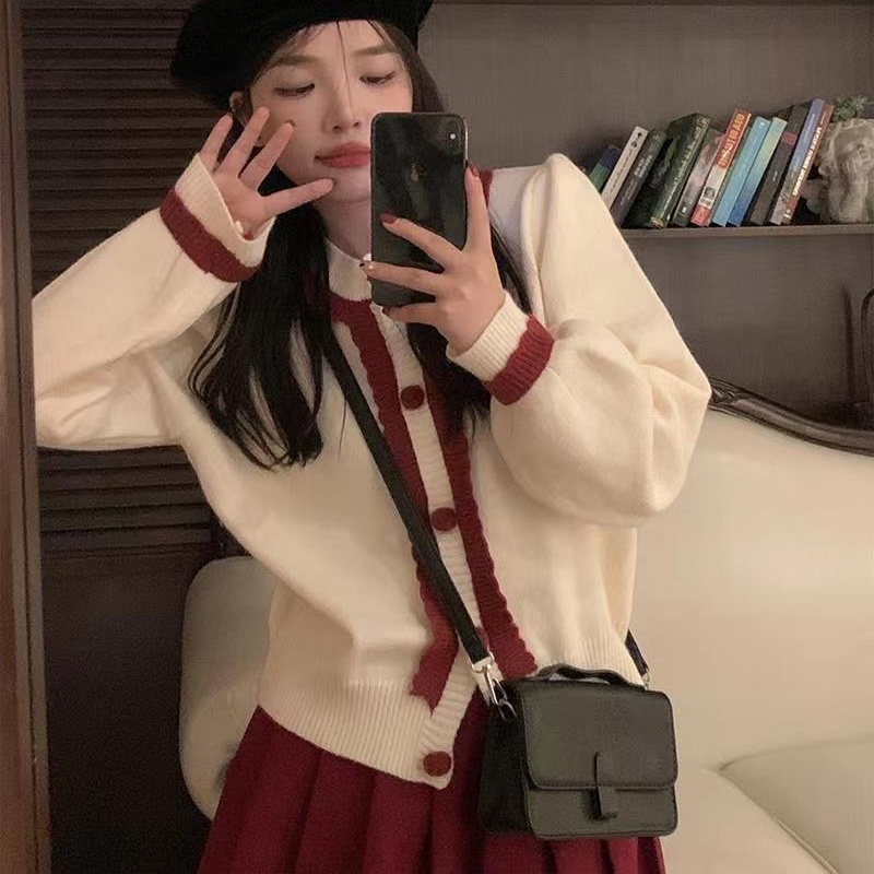 Áo Cardigan Dệt Kim Tay Phồng Cổ Chữ V Thiết Kế Mới Ngọt Ngào Thời Trang Cho Nữ