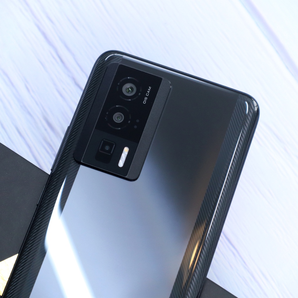 Điện Thoại Xiaomi Redmi K60  - Snapdragon 8+ Gen 1, Màn OLED 6.67 Inches