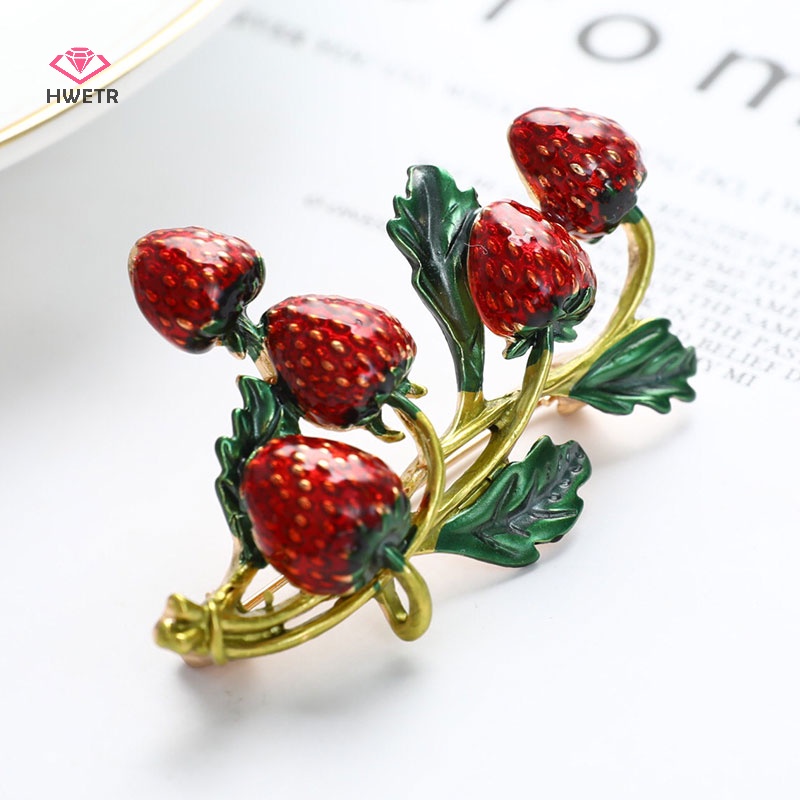 Hwetr strawberry brooches thiết kế cây ghim đỏ dễ thương trang sức mùa hè phong cách mới