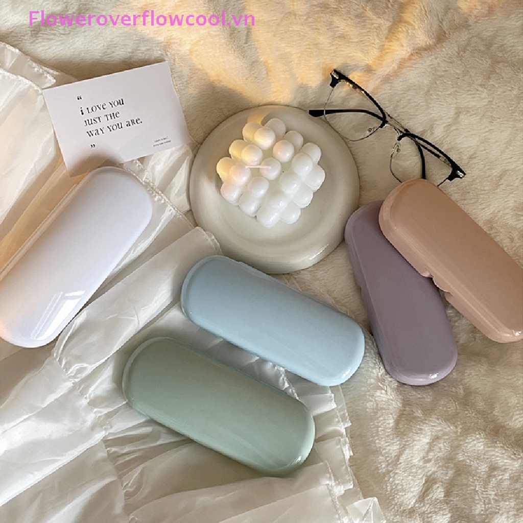 Hộp Đựng Mắt Kính Cầm Tay Nhiều Màu Dễ Thương