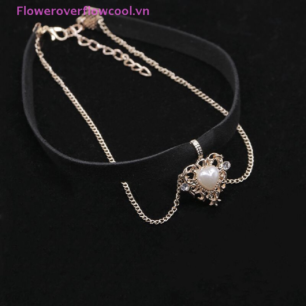 Vòng Cổ Choker Dây Nhung Đen Mặt Trái Tim Phong Cách Vintage