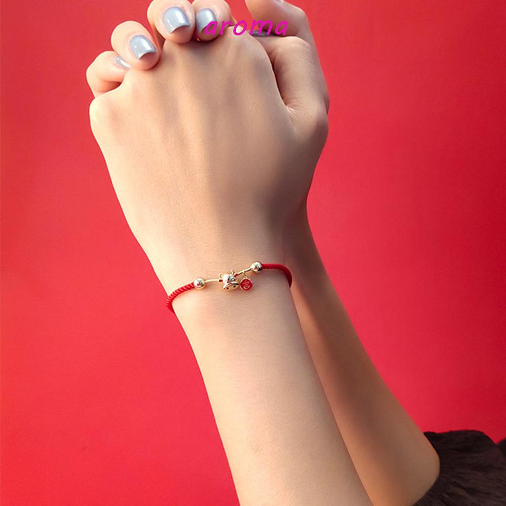 Vòng Tay Dây Đỏ May Mắn Họa Tiết Bò Sữa Độc Đáo Thời Trang Cho Nữ