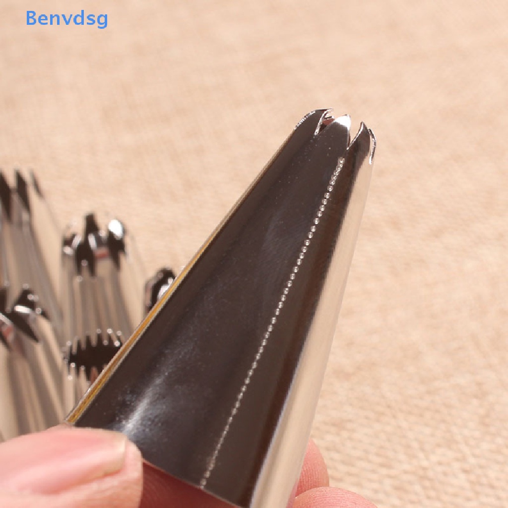 Bộ 8 Đuôi Bắt Bông Kem Trang Trí Bánh Tiện Dụng