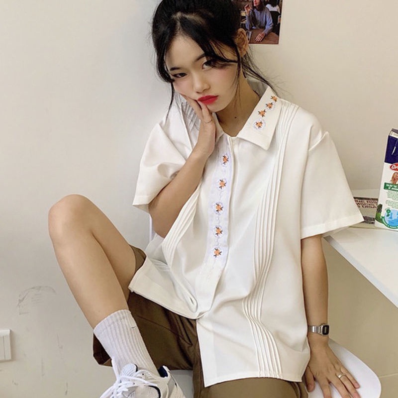 Áo Sơ Mi Trắng Thêu Hoa Phong Cách Vintage Nhật Bản