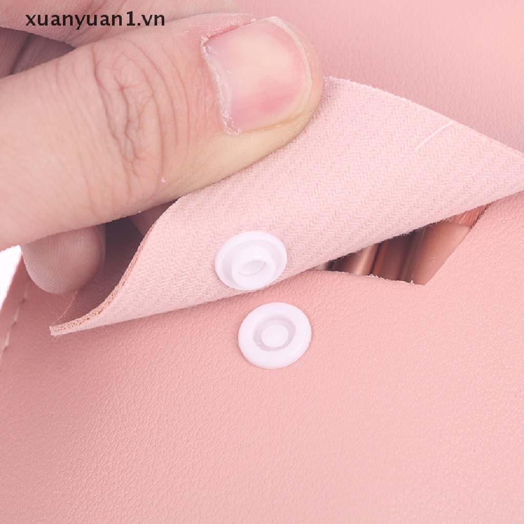 Set 8 Cọ Trang Điểm Chuyên Nghiệp Tiện Dụng