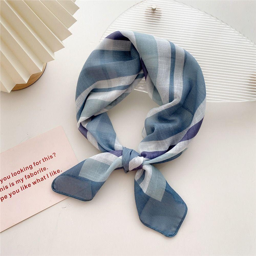 Khăn Choàng Cổ Hình Vuông In Họa Tiết Hoa / Ngôi Sao Thời Trang Cho Nữ