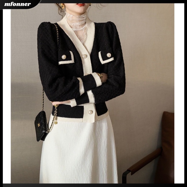 Áo Khoác Cardigan Dệt Kim Tay Dài Cổ Chữ V Đính Nút Ngọc Trai Phong Cách Vintage