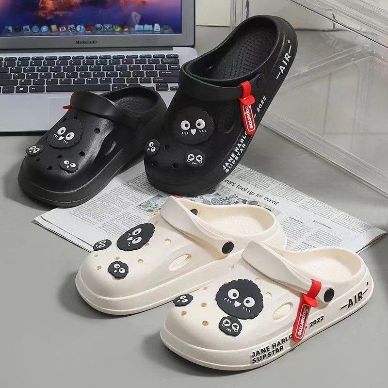 Dép Sandal Thoải Mái Thoáng Khí Chống Trượt Họa Tiết Hoạt Hình Phong Cách Hàn Quốc Cho Nữ