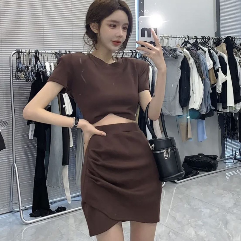 Bộ Đồ Độc Đáo Etc... [F &amp; X] Bộ Đồ Độc Đáo Etc.Set Áo Thun Cổ Tròn Cột Dây Phối Chân Váy Lưng Cao Thời Trang Hàn Quốc Quyến Rũ Cho Nữ