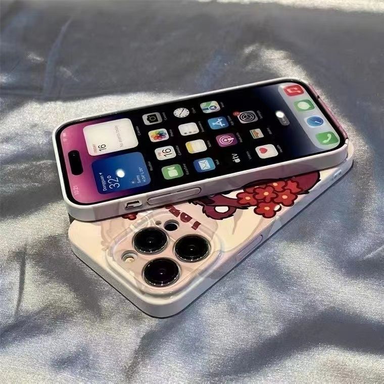 Ốp Điện Thoại Cứng Họa Tiết Gấu Và Dâu Tây Dễ Thương Cho iPhone13promax12 14 9TTZ 11