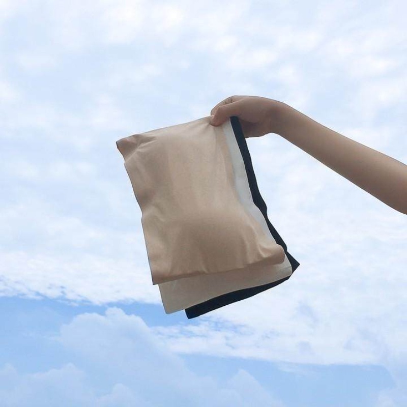 IELGY   Áo Ngực Không Dây Có Mút Nâng Ngực Chống Chói