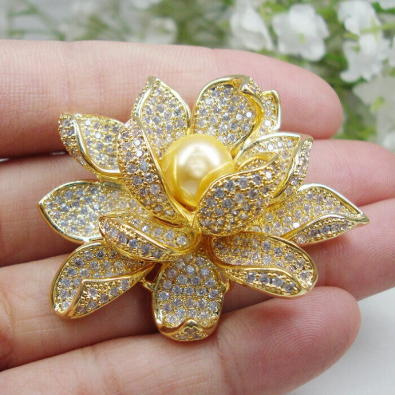 Ghim Cài Áo Hình Thánh Giá Đính Ngọc Trai Sang Trọng Cho Nữ