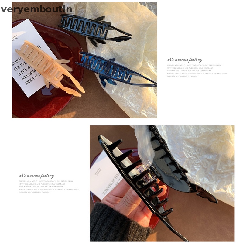 Kẹp Tóc Càng Cua Hình Cá Voi Xanh Dương Phổ Biến Cho Nữ