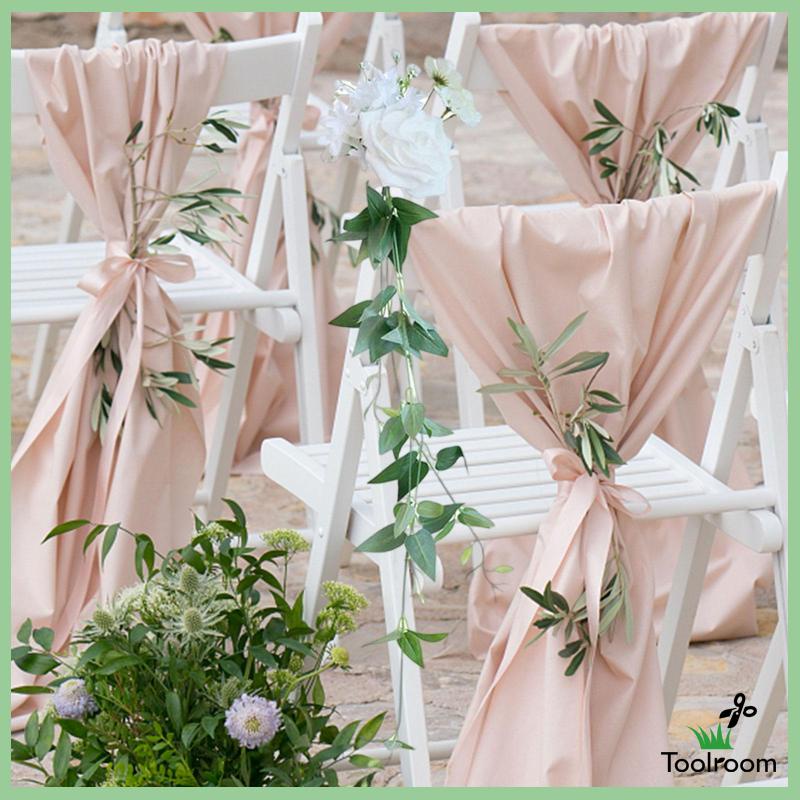 Vòng Hoa Giả Bằng Lụa Dùng Trang Trí Ghế Ngồi Nhà Thờ