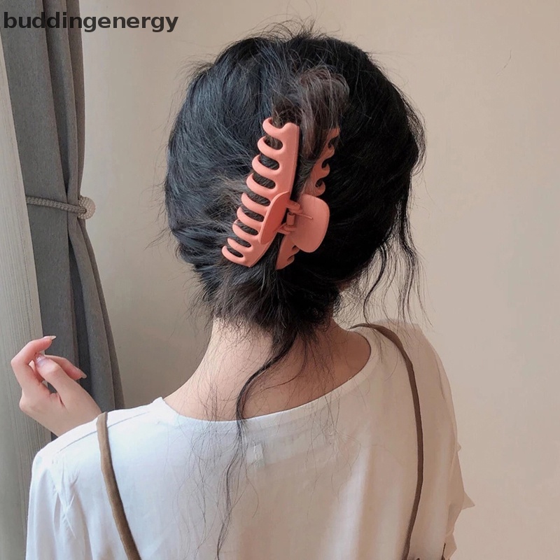 Kẹp Tóc Càng Cua Lớn Bằng Nhựa Màu Trơn Thanh Lịch Cho Nữ