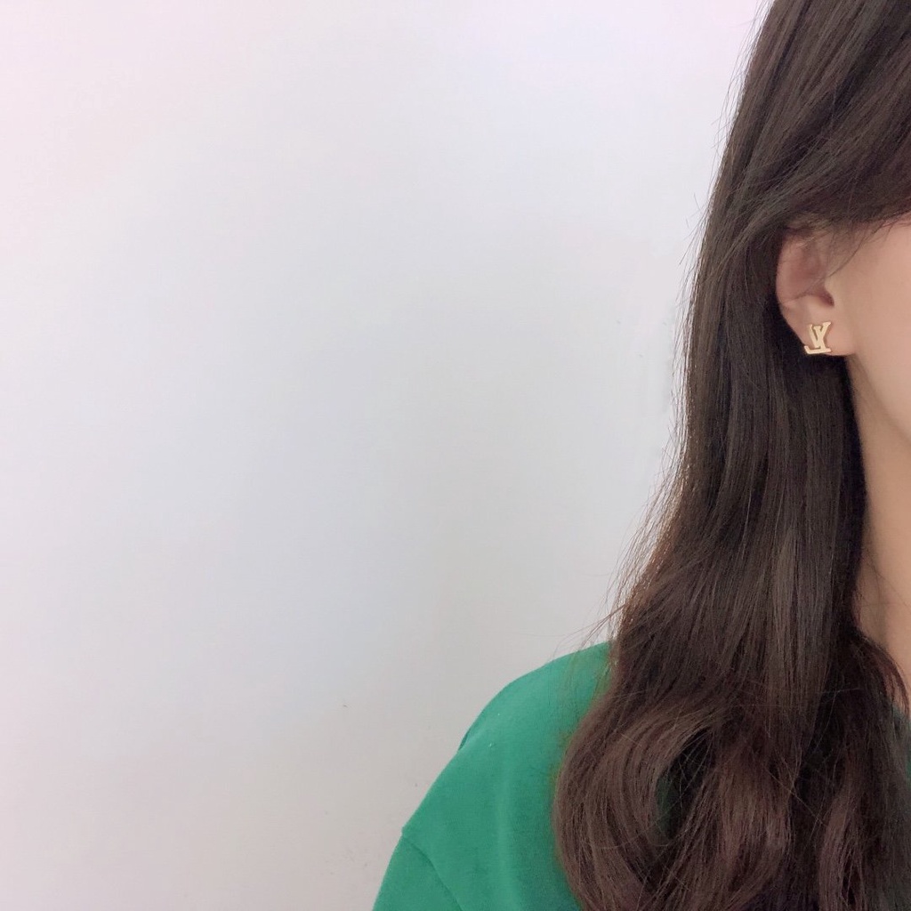 LOUIS VUITTON Bông Tai LV Bằng Thép Titan Thời Trang Cho Nữ