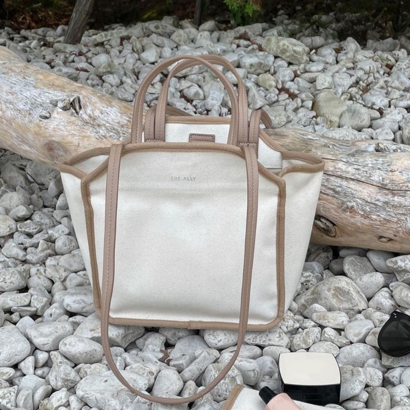 Túi Đựng Bỉm Thiết Kế Nhỏ Gọn Tiện Dụng