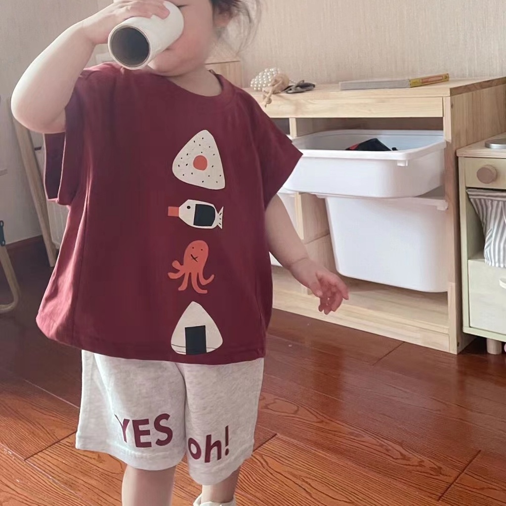 Set Áo Thun Tay Ngắn + Quần Short In Họa Tiết Vui Nhộn Phong Cách Hàn Quốc Mới Cho Bé