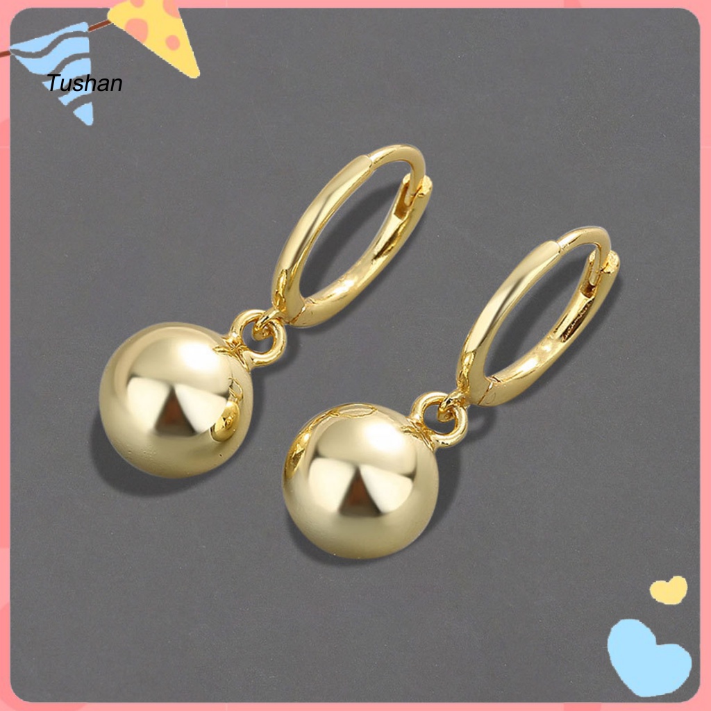 1 Đôi Bông Tai Dạng Vòng Màu Trơn Khối Lượng Nhẹ Dành Cho Nữ