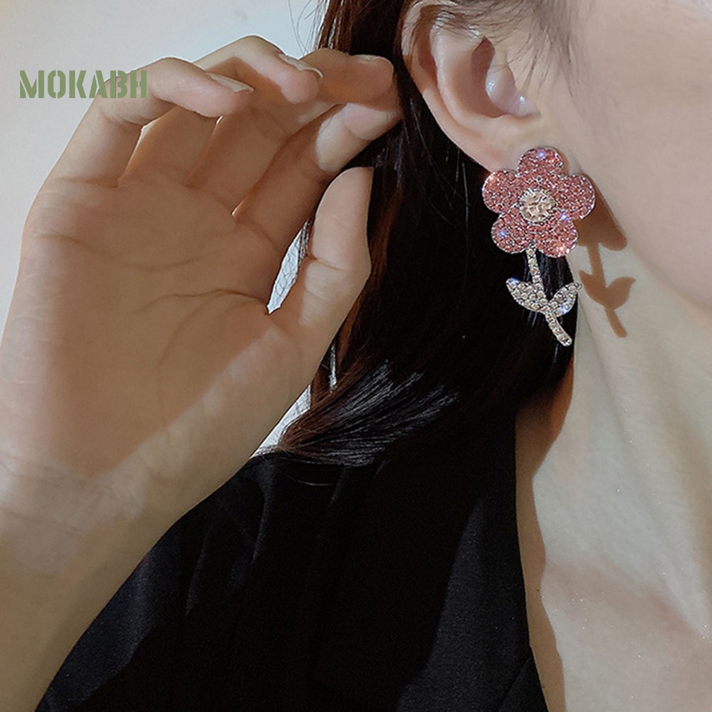 1 Đôi Bông Tai Hình Hoa Hồng Đính Đá Thời Trang Dành Cho Nữ