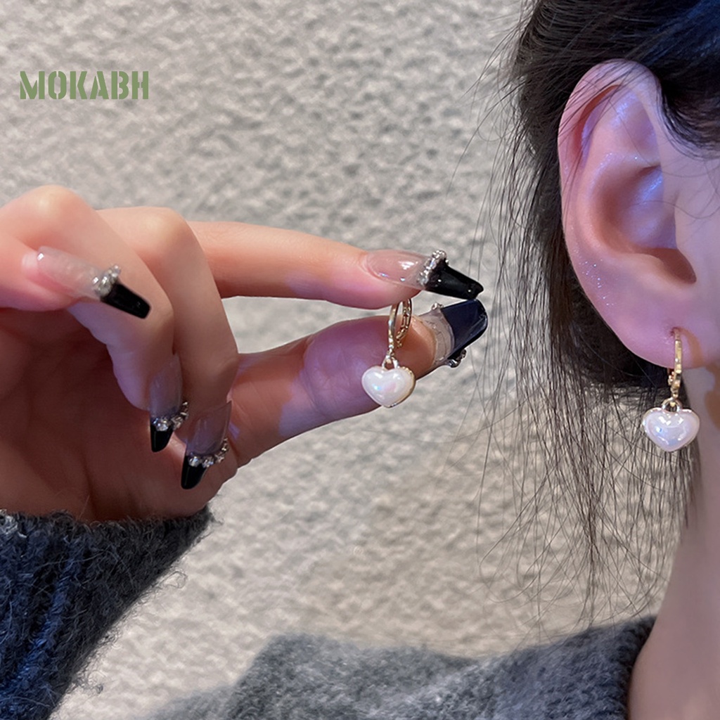 1 Đôi Bông Tai Hình Trái Tim Đính Ngọc Trai Nhân Tạo Thời Trang