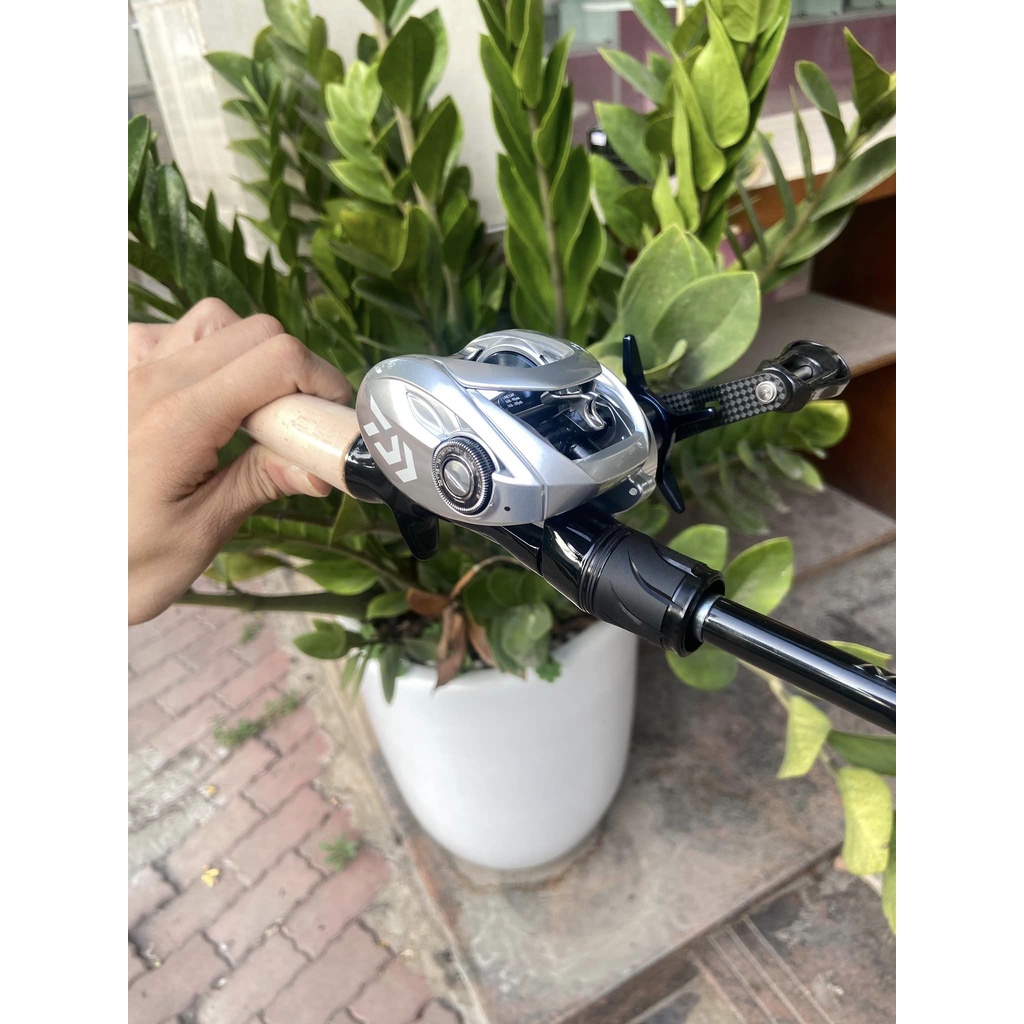 Máy câu ngang Tatula SV TW limited 103HL tay trái phiên bản độ của Daiwa Thái Lan đồ câu cá Anh Thắng