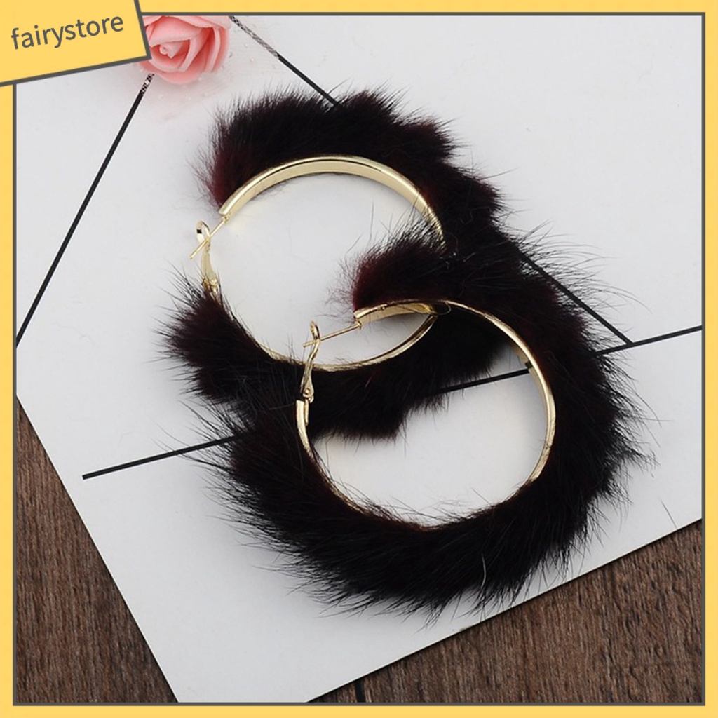 1 Đôi Bông Tai Hình Tròn Phủ Lông Thích Hợp Sử Dụng Hàng Ngày