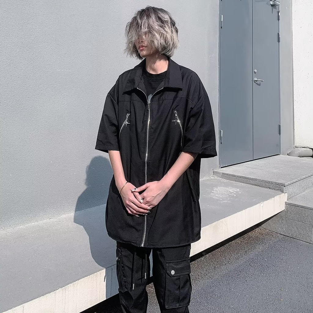 Áo Sơ Mi Tay Ngắn Màu Đen Có Khóa Kéo Dáng Rộng Phong Cách Đường Phố Mỹ Cá Tính Cho Nam