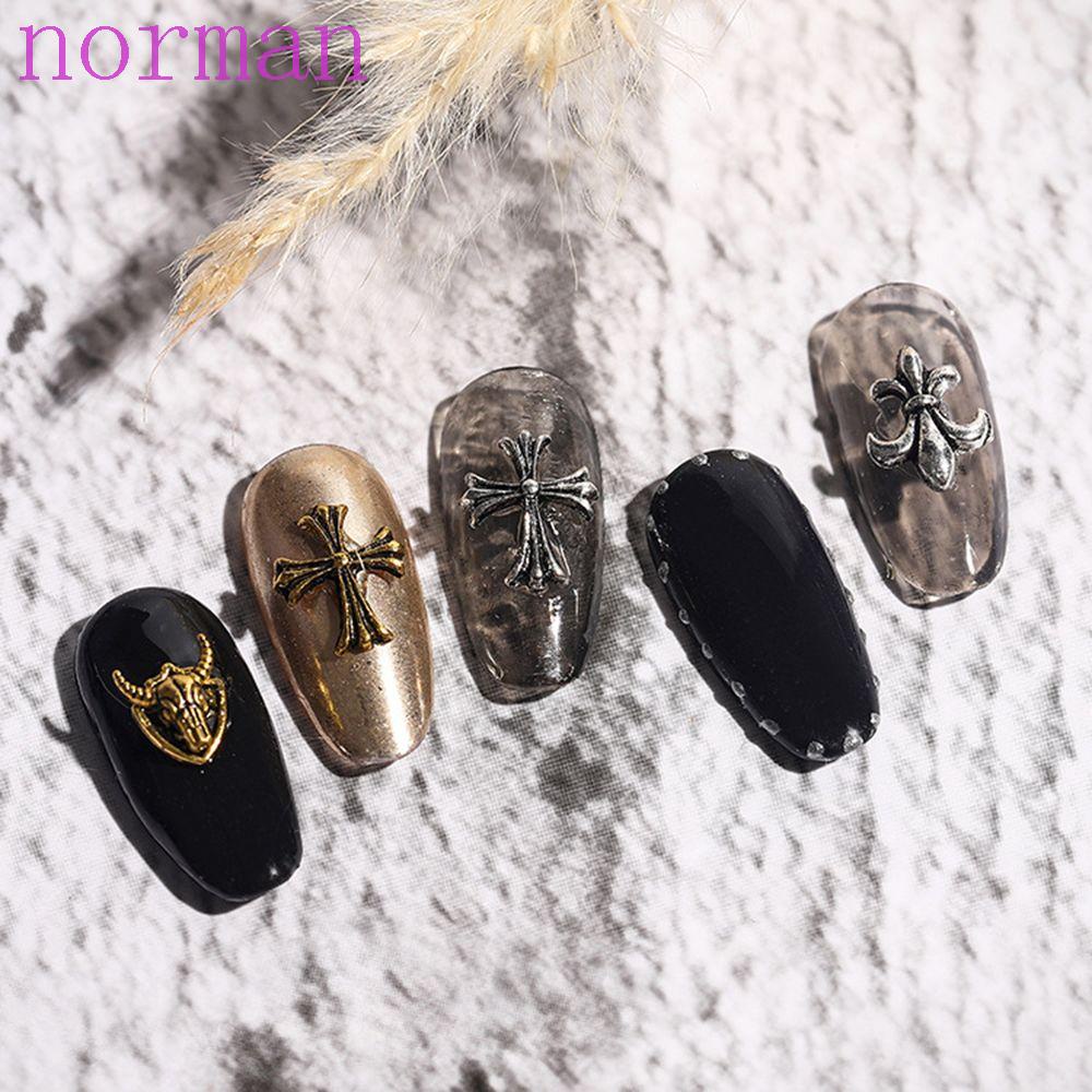Phụ Kiện Trang Trí Móng Tay Hình Thánh Giá Bằng Kim Loại Phong Cách Punk Cổ Điển DIY