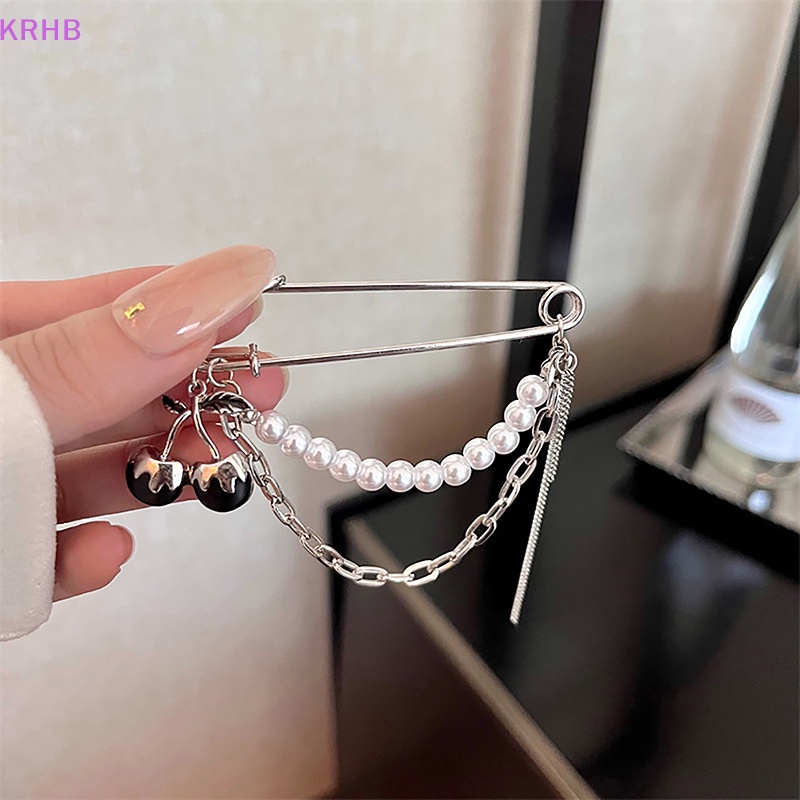 Ghim Cài Áo Hình Quả Cherry Đính Ngọc Trai Đen Phong Cách Gothic Harajuku Đường Phố Cho Nam Và Nữ Mới