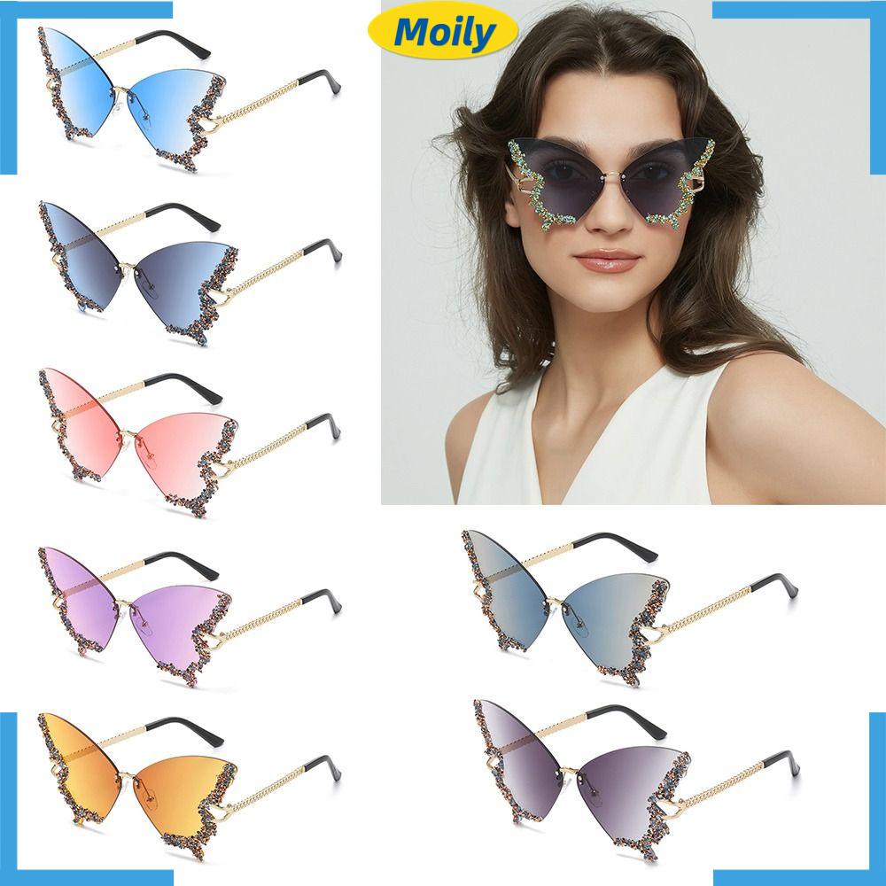 Kính Mát Hình Bướm Oversized Y2K Sang Trọng