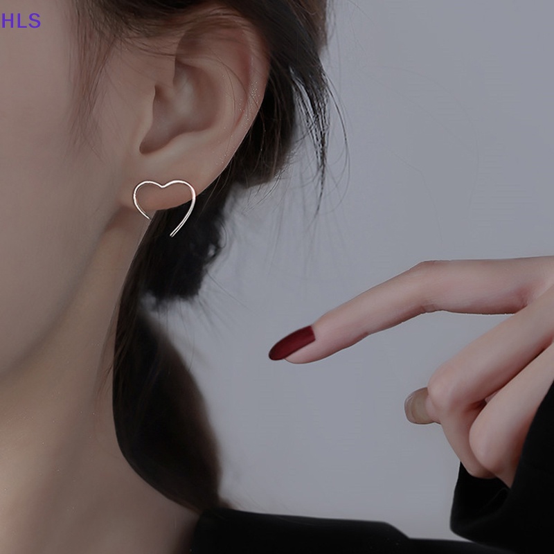 Khuyên Tai Kim Loại Hình Trái Tim Dạng Kẹp Chữ C Đơn Giản Dành Cho Nữ