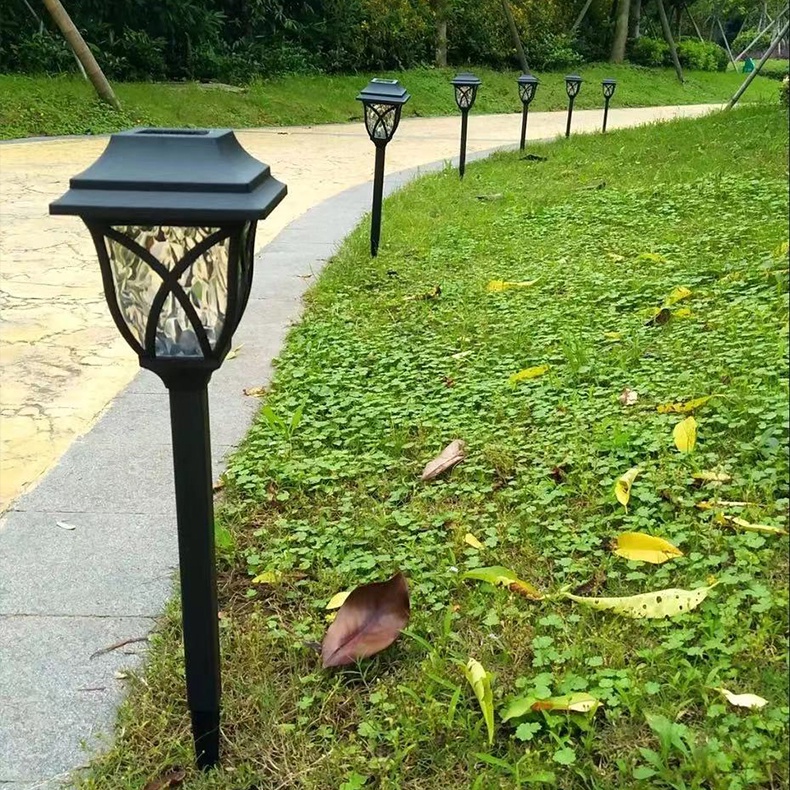 Bộ 2 Đèn Led Năng Lượng Mặt Trời Chống Thấm Nước Phong Cách Retro Trang Trí Sân Vườn