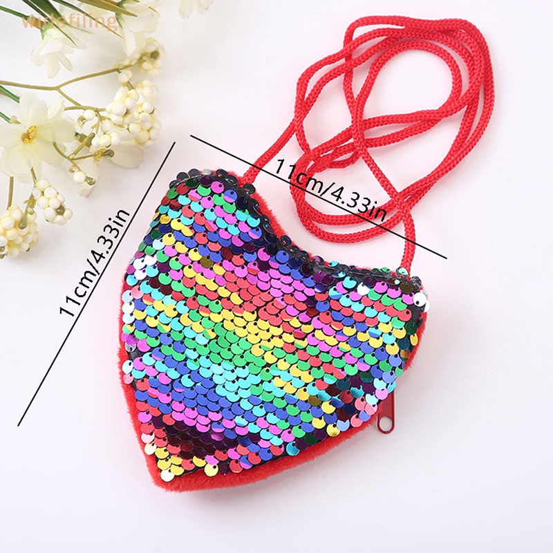 Túi Đeo Chéo Đính Kim Sa Hình Trái Tim Xinh Xắn Cho Nữ