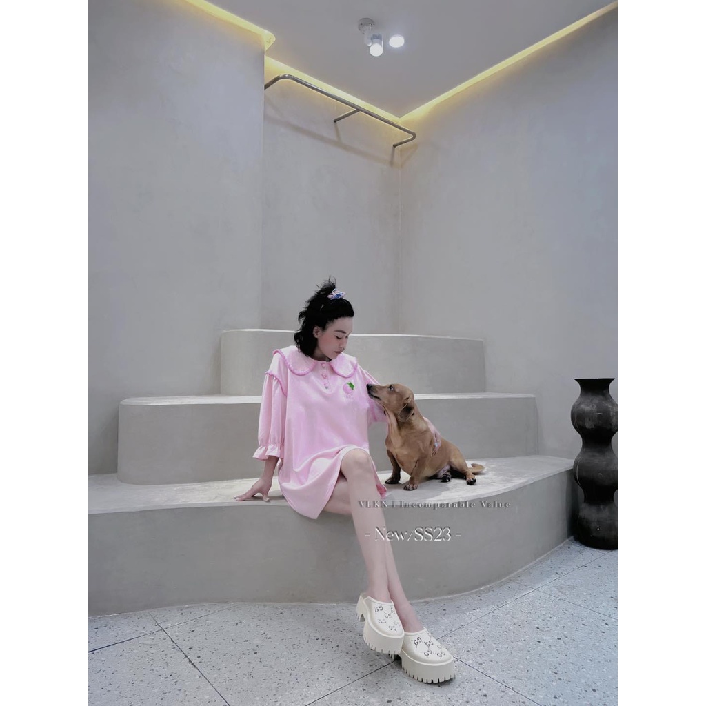 Đầm trái dâu mimi cổ sen viền