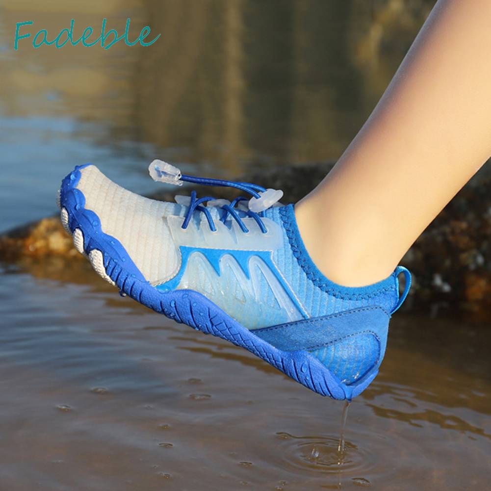 Giày Cao Su Đi Biển Thoáng Khí Nhanh Khô Thoải Mái Cho Bé