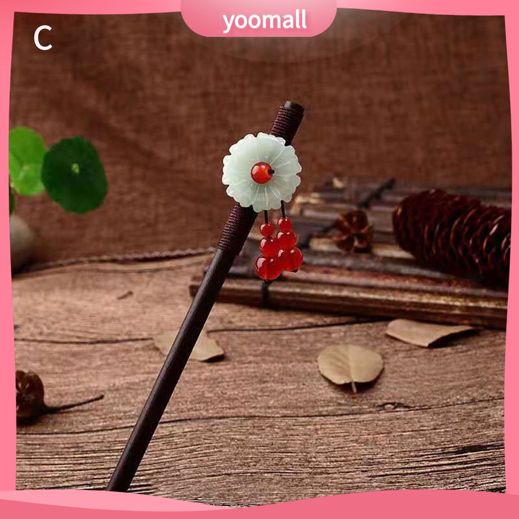 Trâm Cài Tóc Bằng Gỗ Đính Hạt Và Tua Rua Phong Cách Trung Hoa Cổ Điển Cho Nữ