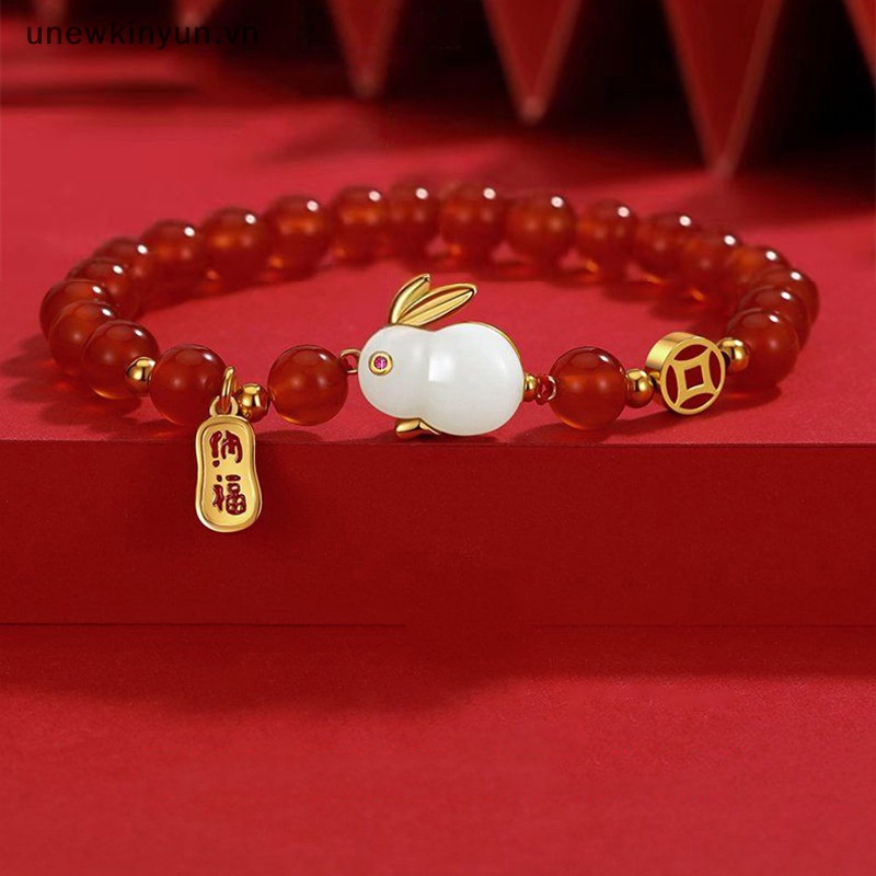 Vòng Tay Chuỗi Hạt Đỏ May Mắn Mặt Hình Thỏ Đính Đá Opal Thời Trang Cho Nữ