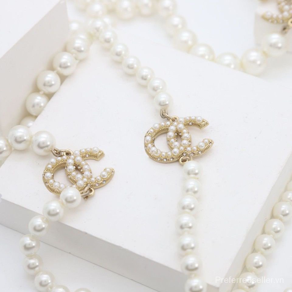 Dây Chuyền Hai Lớp Mặt Hình Quyển Sách Nhỏ Đính Ngọc Trai Phong Cách Trung Cổ 2023