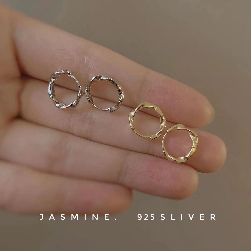 Đầy màu sắc vermiculite ear buckle female 2023 new high -end sensor earrings wild hot girls same earrings