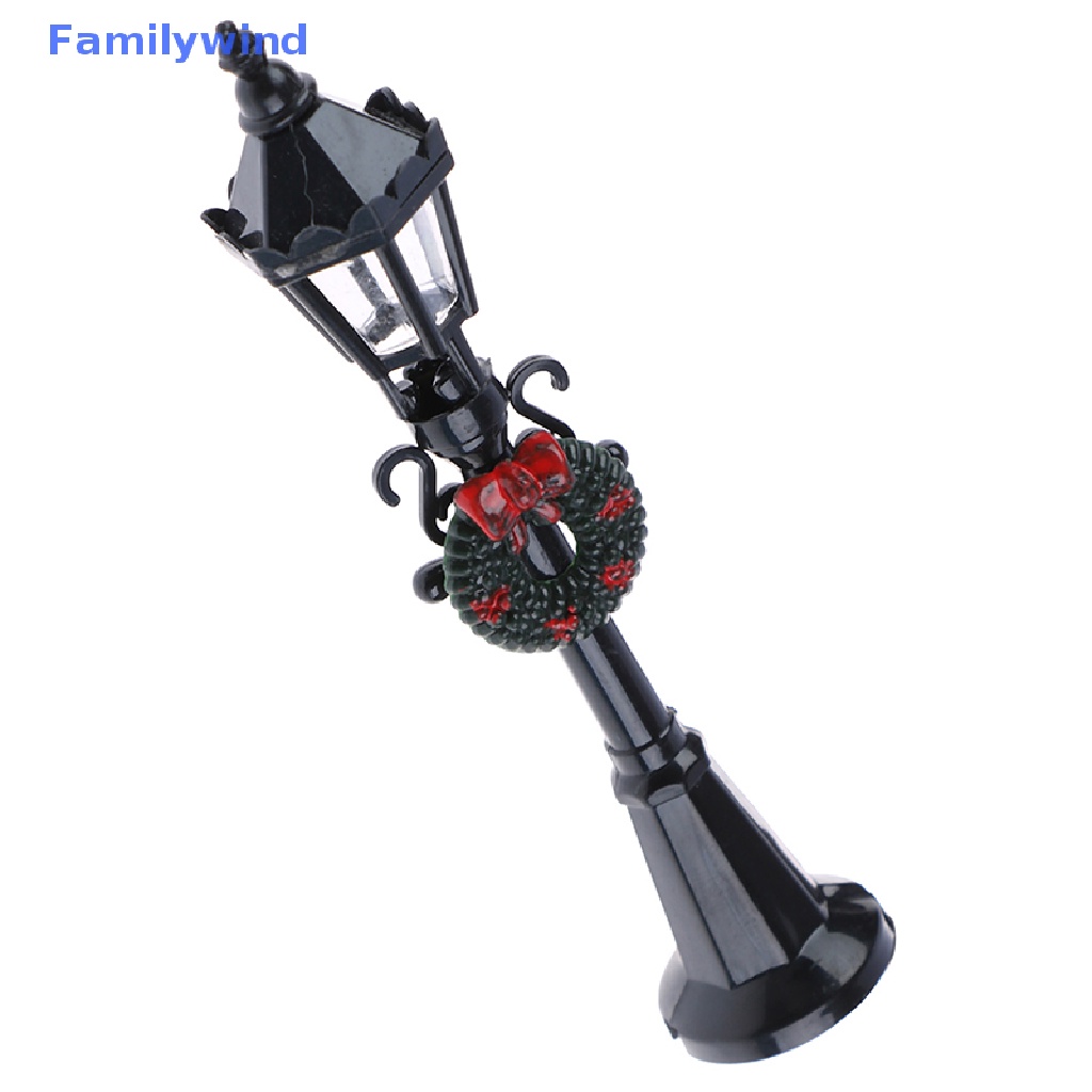 Mô Hình Đèn Đường 1 / 12 Dùng Trang Trí Nhà Búp Bê