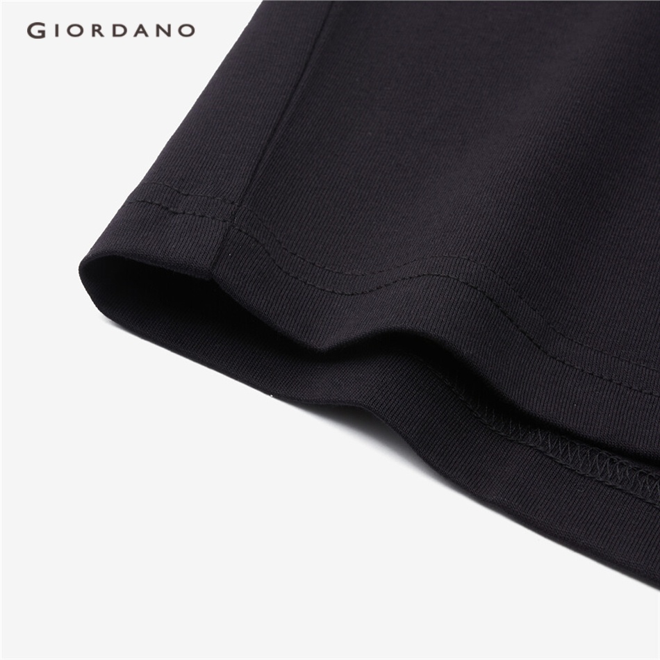 Áo thun nam GIORDANO 13093205 cotton 100% cổ tròn tay ngắn in họa tiết chữ dệt kim thời trang