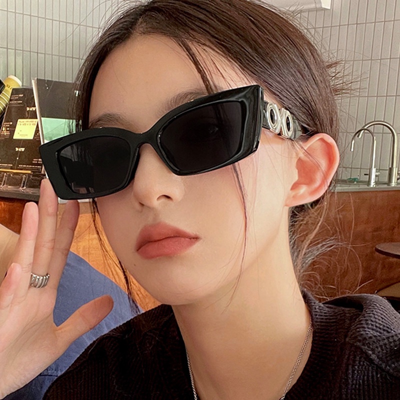 Kính Mát Nữ Gọng Nhỏ Y2K Thời Trang