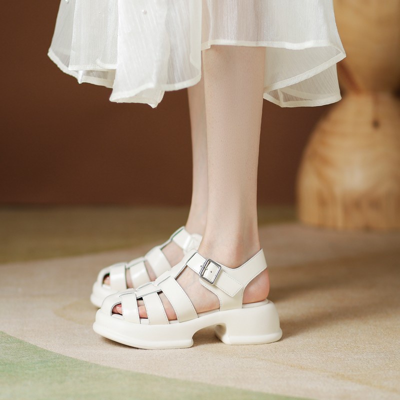 Duoya Tóc Thẳng ~ [Hàng Có Sẵn] Giày Sandal Đế Dày Mềm Mại Bằng Da Mềm Đế Thô Tăng Chiều Cao Thời Trang Cho Nữ Size Nhỏ Miễn Phí Vận Chuyển